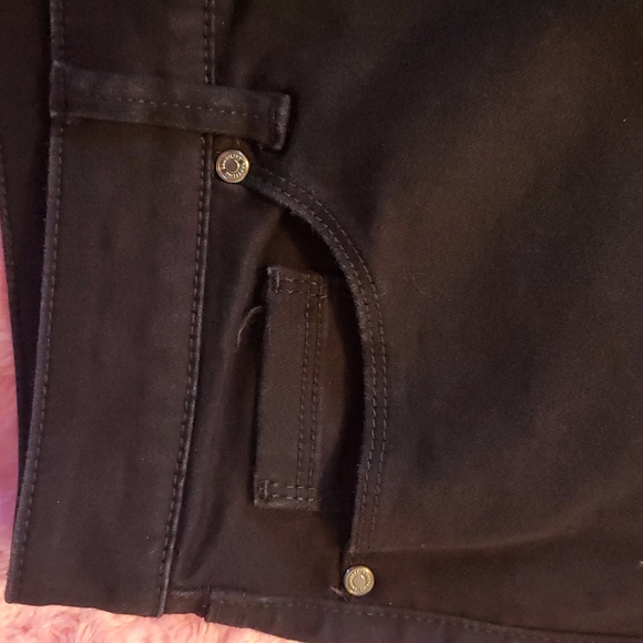 Bandolino Women's  Amy Straight Leg Black  Jeans - Picture 6 of 9